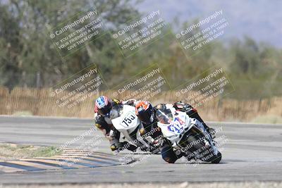 media/Oct-05-2025-CVMA (Sun) [[beeef4f201]]/Race 10-Formula Lightweight Twins Shootout/